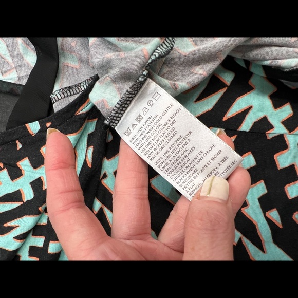 Urban Outfitters Silence + Noise Green Graphic Print Racerback Tank Top Small - Picture 9 of 9